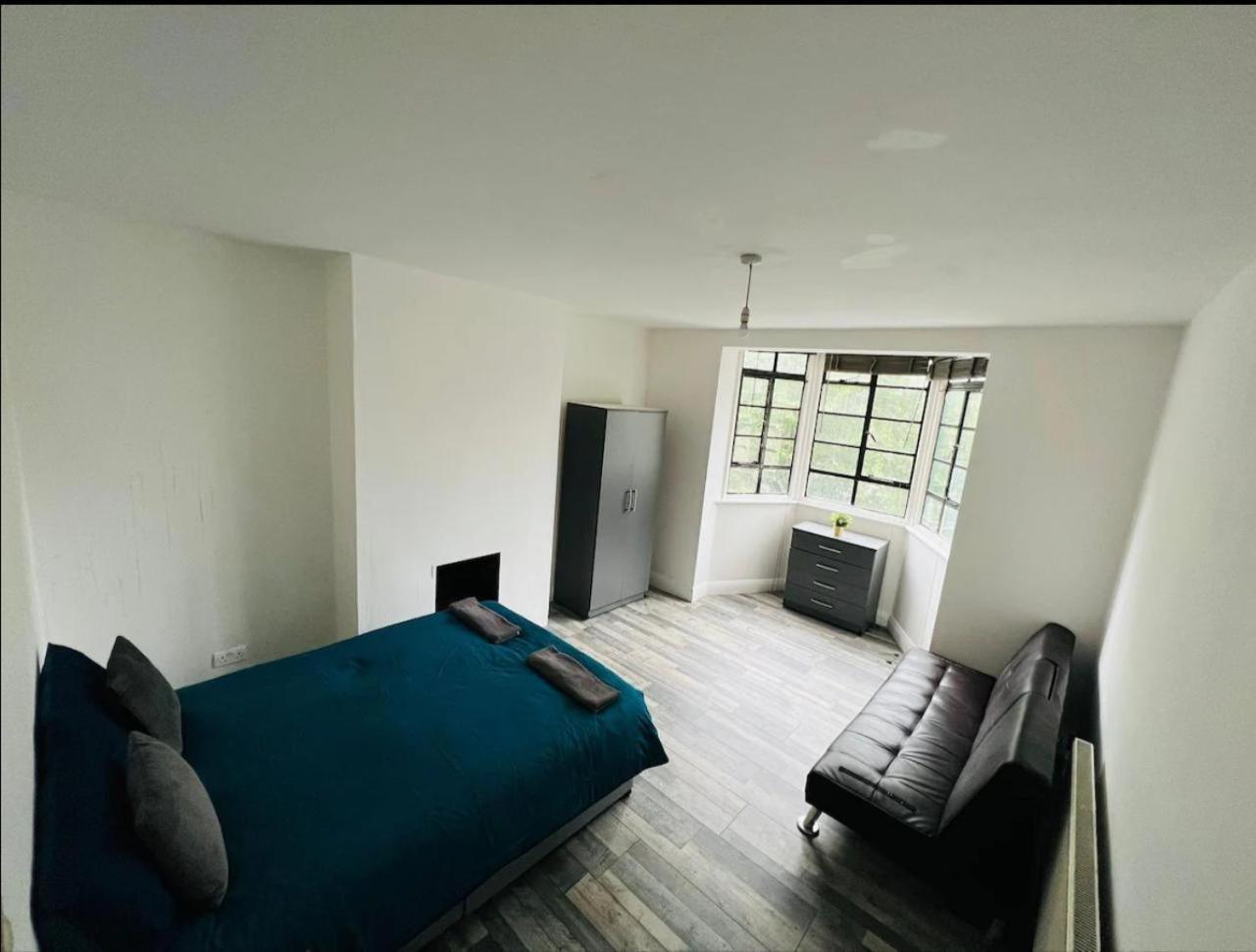 Апартаменти Tower Bridge Family Flats Лондон Екстер'єр фото